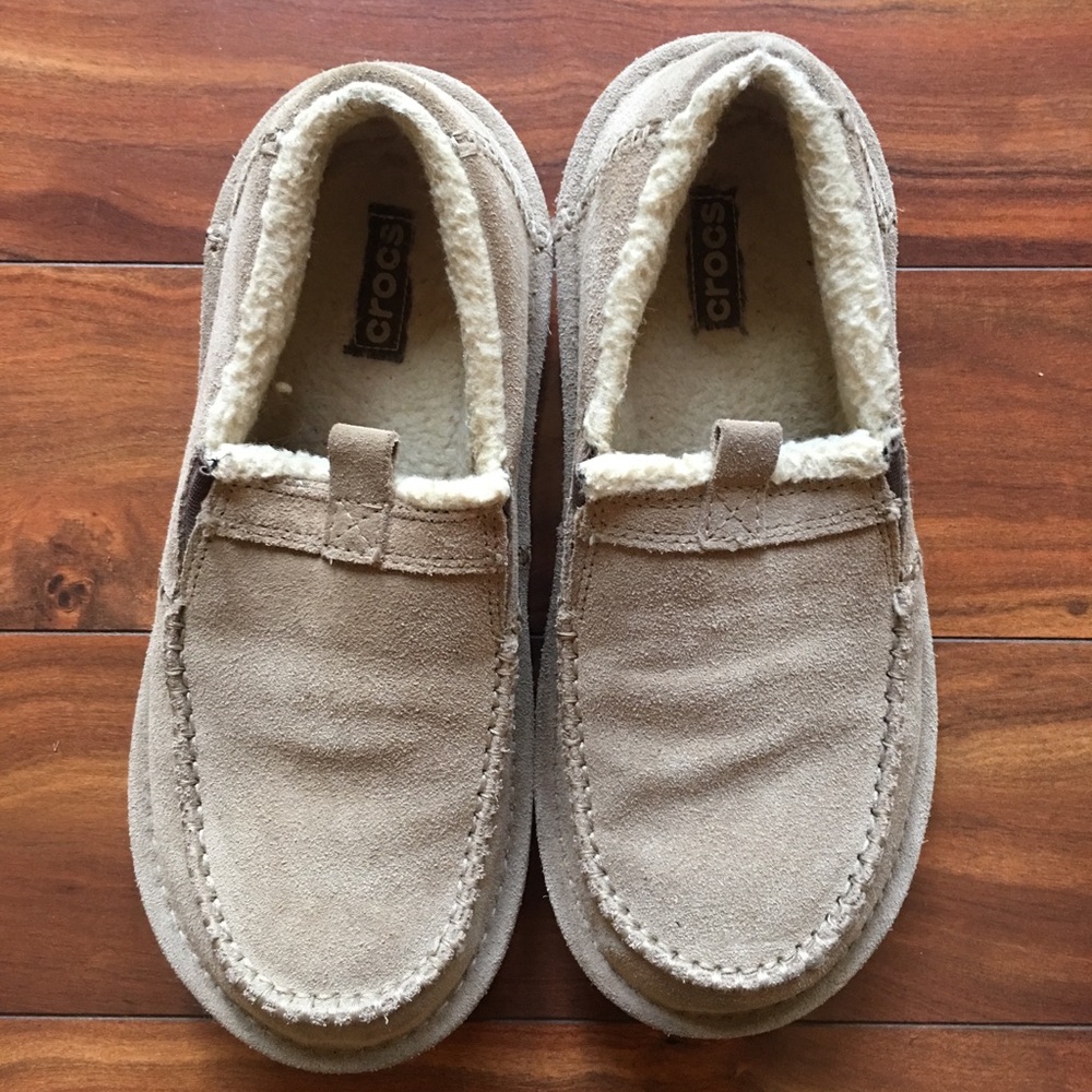 Fleece lined slip on suede Crocs. Men’s size 9.